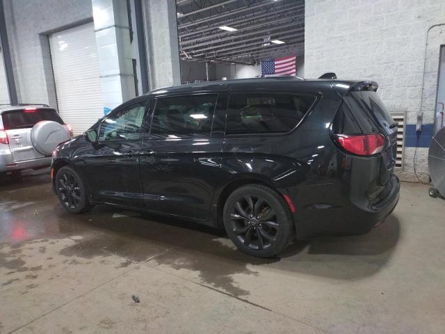 2C4RC1FG9JR235450 - 2018 CHRYSLER PACIFICA TOURING PLUS BLACK photo 2