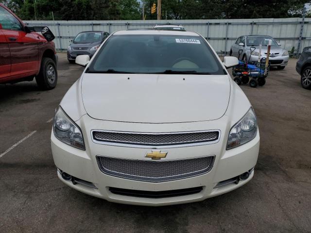 1G1ZE5E76BF352374 - 2011 CHEVROLET MALIBU LTZ თეთრი ფოტო 5