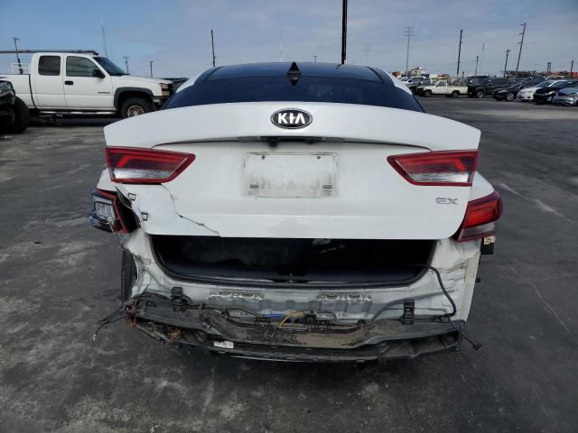 5XXGU4L14LG394376 - 2020 KIA OPTIMA EX WHITE photo 6