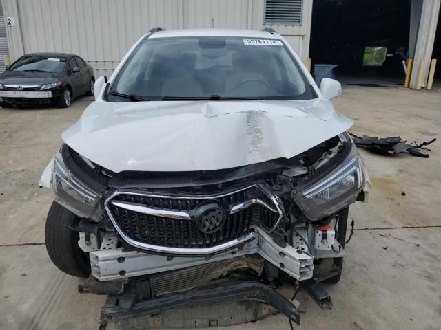 KL4CJASB2HB027726 - 2017 BUICK ENCORE PREFERRED WHITE photo 5