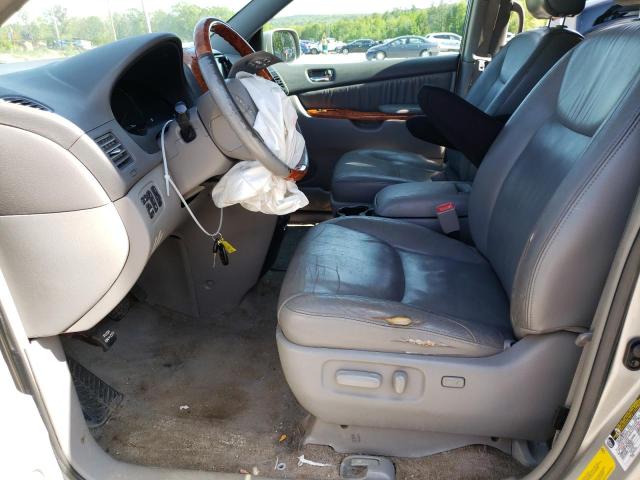 5TDBA22C36S055086 - 2006 TOYOTA SIENNA XLE SILVER photo 7