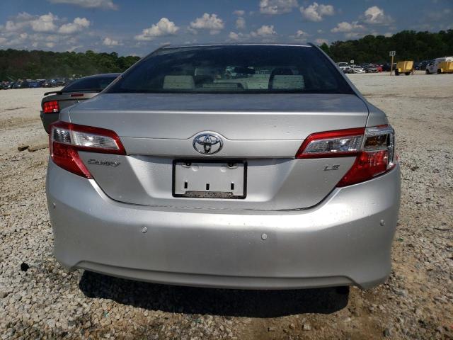 4T1BF1FKXCU002241 - 2012 TOYOTA CAMRY BASE SILVER photo 6