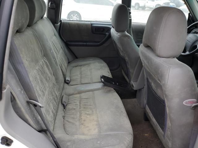 JF1SF65692H731124 - 2002 SUBARU FORESTER S თეთრი ფოტო 11