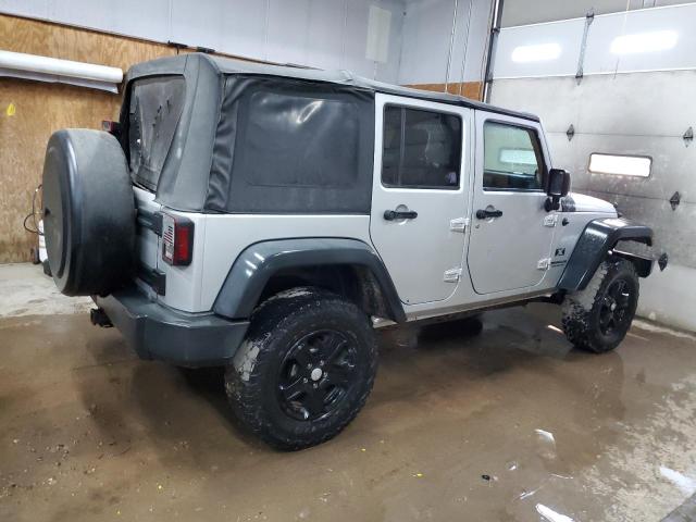 1J4GA39198L639250 - 2008 JEEP WRANGLER U X SILVER photo 3