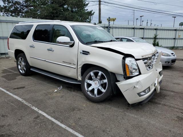 1GYS4HEF7ER132095 - 2014 CADILLAC ESCALADE ESV LUXURY WHITE photo 4