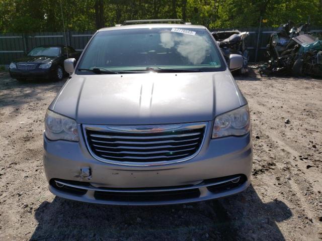 2C4RC1BG2ER441513 - 2014 CHRYSLER TOWN & COU TOURING ნაცრისფერი ფოტო 5