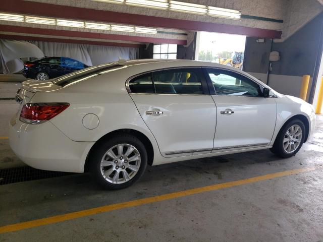 1G4GC5ER0DF299305 - 2013 BUICK LACROSSE WHITE photo 3