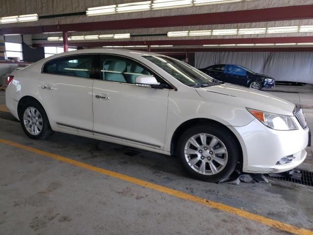 1G4GC5ER0DF299305 - 2013 BUICK LACROSSE WHITE photo 4