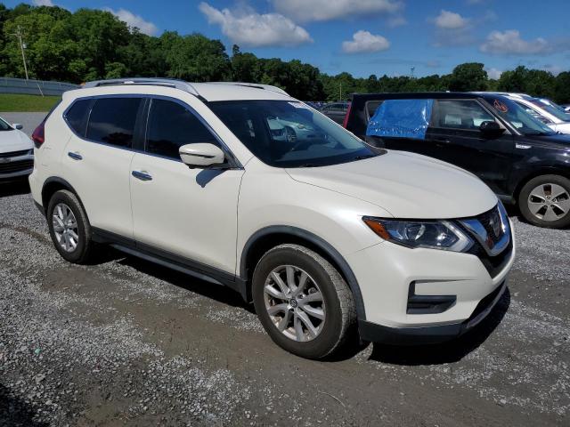 JN8AT2MT1JW452053 - 2018 NISSAN ROGUE S WHITE photo 4