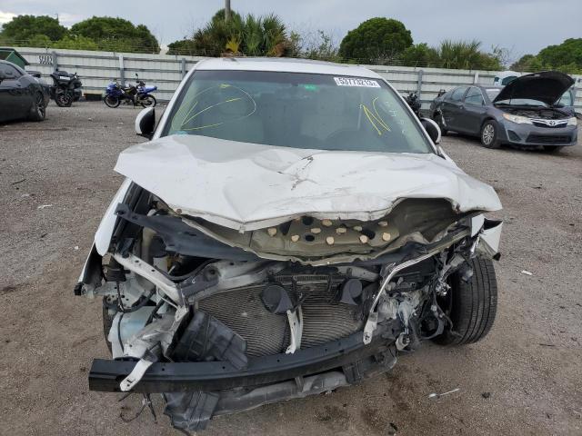 4T1BK3DB7BU390649 - 2011 TOYOTA AVALON BASE 白色 照片 5