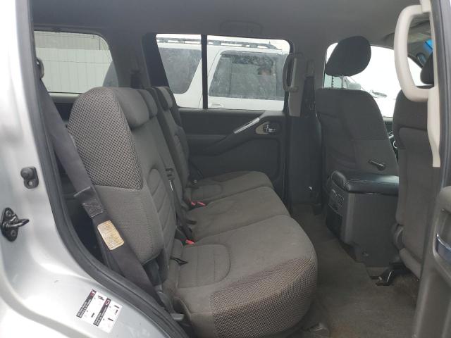 5N1AR18W86C620901 - 2006 NISSAN PATHFINDER LE 银色 照片 11