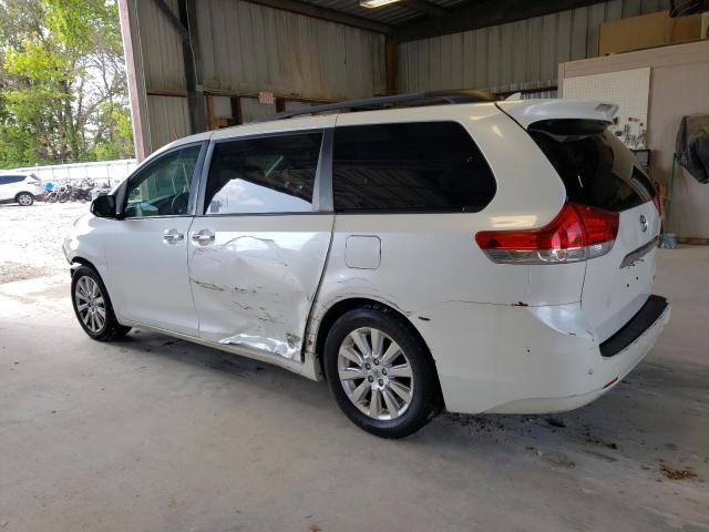 5TDYK3DC1CS202205 - 2012 TOYOTA SIENNA XLE WHITE photo 2