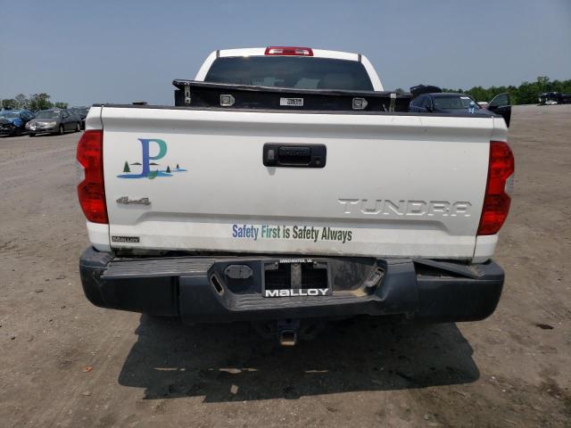 5TFUM5F16KX081017 - 2019 TOYOTA TUNDRA DOUBLE CAB SR/SR5 WHITE photo 6