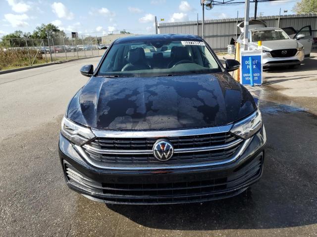 3VWEM7BU4RM025803 - 2024 VOLKSWAGEN JETTA SE BLACK photo 5