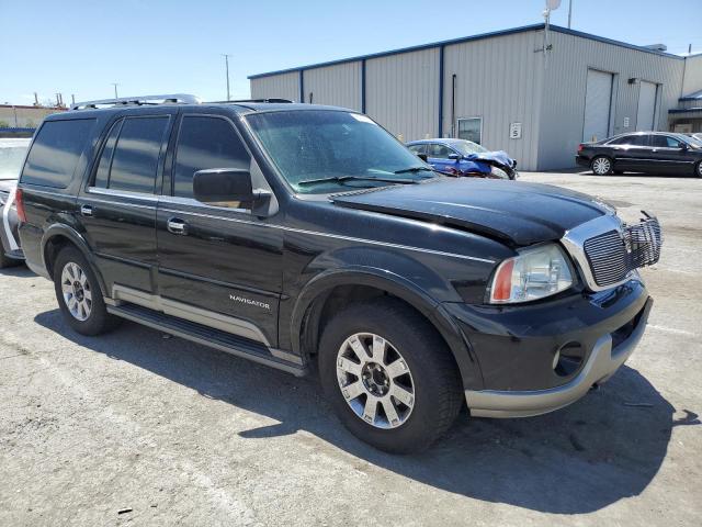 5LMFU27R33LJ21857 - 2003 LINCOLN NAVIGATOR 黑色 照片 4
