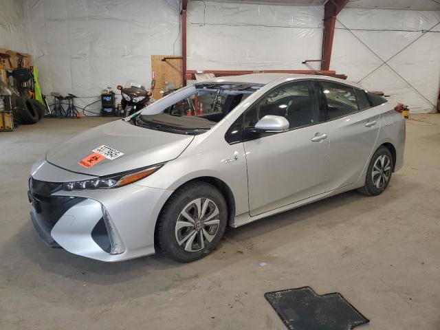 JTDKARFP8J3075429 - 2018 TOYOTA PRIUS PRIM 银色 照片 1