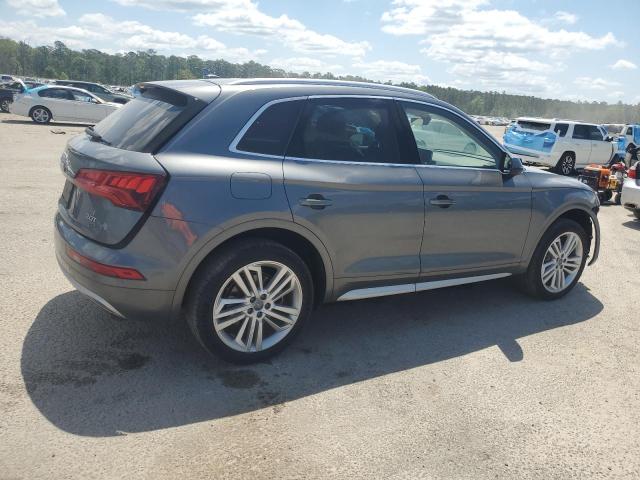 WA1CNAFY0J2056845 - 2018 AUDI Q5 PRESTIGE GRAY photo 3