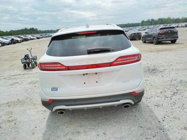 5LMCJ2C91HUL12146 - 2017 LINCOLN MKC SELECT Սպիտակ լուսանկար 6