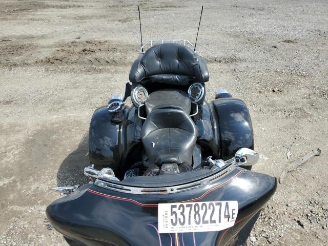 1HD1FCW141Y632778 - 2001 HARLEY-DAVIDSON FLHTCUI 黑色 照片 5