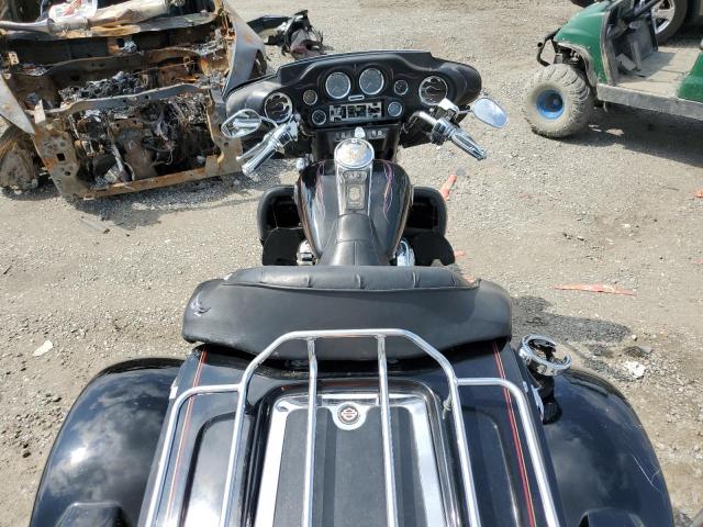 1HD1FCW141Y632778 - 2001 HARLEY-DAVIDSON FLHTCUI 黑色 照片 6