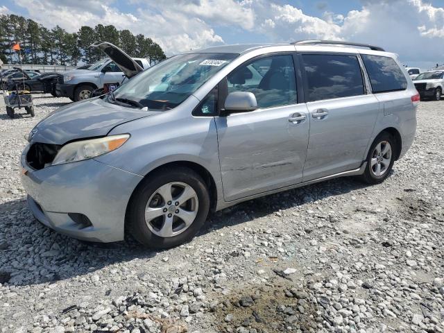 5TDKK3DC6BS122371 - 2011 TOYOTA SIENNA LE GRAY photo 1