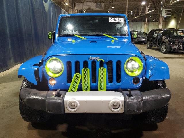 1J4BA5H12BL634745 - 2011 JEEP WRANGLER U SAHARA ლურჯი ფოტო 5