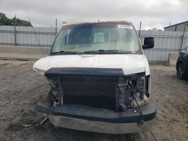 1GCGG25V341186904 - 2004 CHEVROLET EXPRESS G2 WHITE photo 5