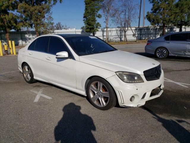 WDDGF5EB2AR129039 - 2010 MERCEDES-BENZ C 300 WHITE photo 4