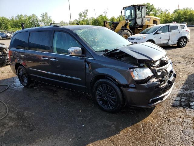 2C4RC1JG1GR221445 - 2016 CHRYSLER TOWN & COU LIMITED GRAY photo 4