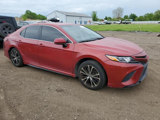 4T1B11HK1KU252400 - 2019 TOYOTA CAMRY L RED photo 4