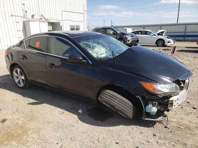19VDE1F75DE002376 - 2013 ACURA ILX 20 TECH BLACK photo 4