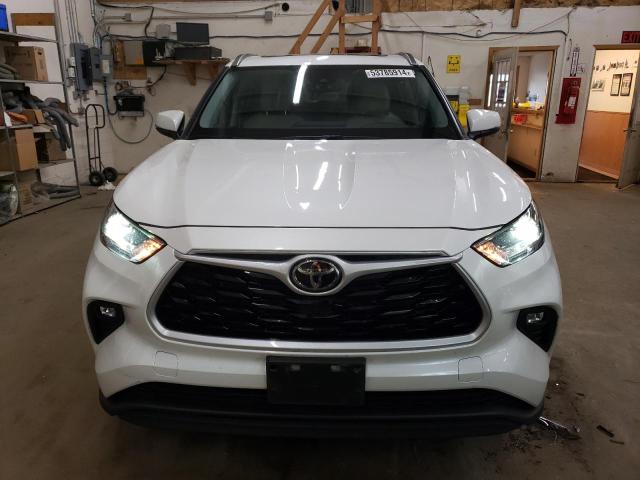 5TDHZRBH8MS139943 - 2021 TOYOTA HIGHLANDER XLE WHITE photo 5