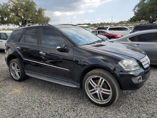 4JGBB86E67A261489 - 2007 MERCEDES-BENZ ML 350 BLACK photo 4