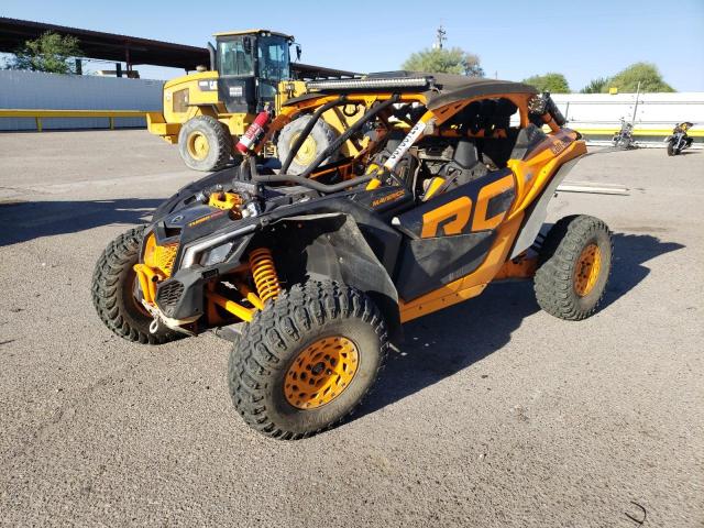 3JBVVAV47LK000943 - 2020 CAN-AM 1100 ORV X RC TURBO RR TWO TONE photo 2