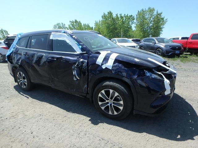 5TDGZRBH9NS578985 - 2022 TOYOTA HIGHLANDER XLE 蓝色 照片 4