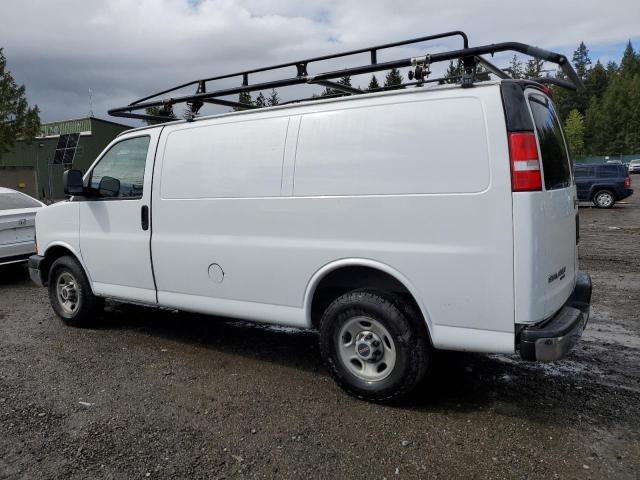 1GTW7AFF7G1286053 - 2016 GMC SAVANA G2500 WHITE photo 2