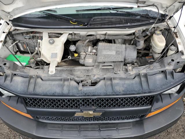 1GCWGGFA8E1137820 - 2014 CHEVROLET EXPRESS G2 WHITE photo 12