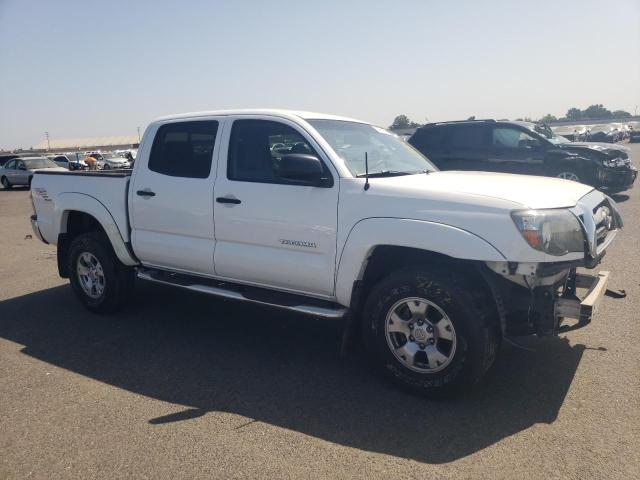 3TMJU4GN4AM096196 - 2010 TOYOTA TACOMA DOUBLE CAB PRERUNNER WHITE photo 4
