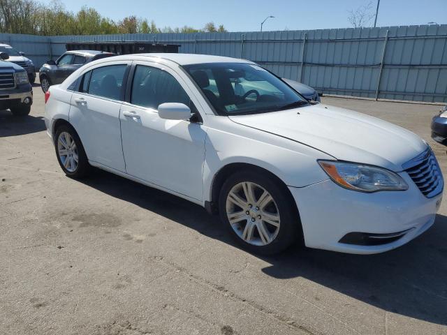 1C3CCBBB0DN765401 - 2013 CHRYSLER 200 TOURING WHITE photo 4