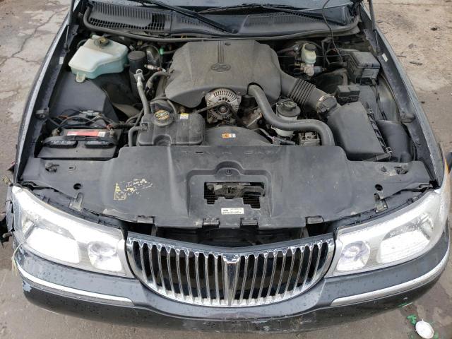 1LNHM81W61Y629043 - 2001 LINCOLN TOWN CAR EXECUTIVE GRAY photo 11