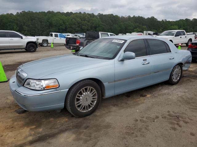 2006 LINCOLN TOWN CAR SIGNATURE LIMITED, 