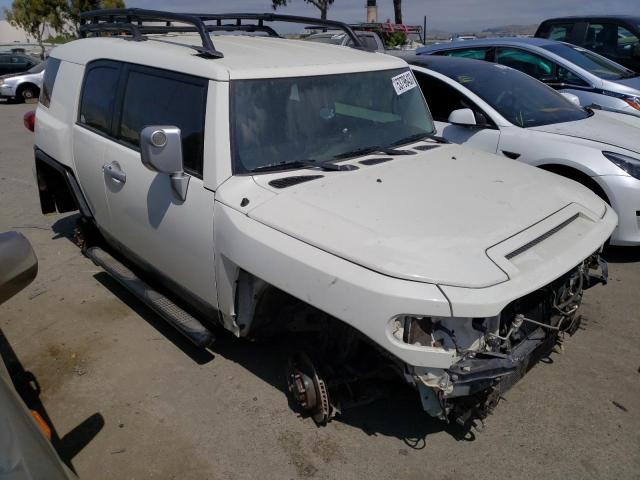 JTEBU4BF2DK167178 - 2013 TOYOTA FJ CRUISER WHITE photo 4