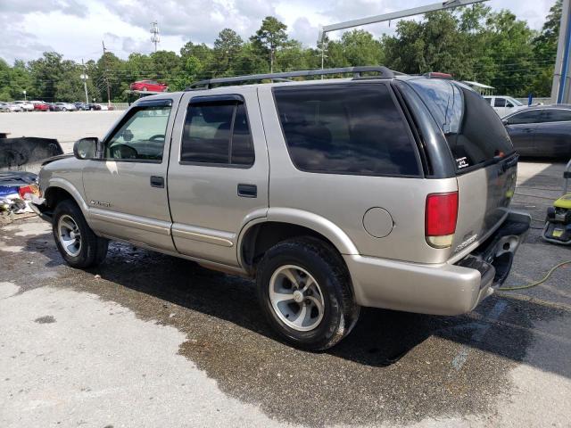 1GNCS13X04K158099 - 2004 CHEVROLET BLAZER GOLD photo 2