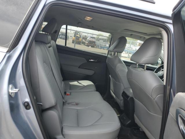 5TDHZRBH2NS189481 - 2022 TOYOTA HIGHLANDER XLE BLUE photo 10