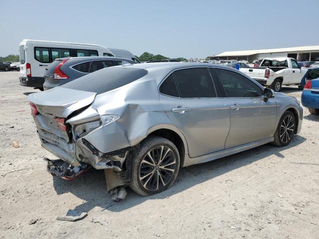 4T1B11HK8KU743353 - 2019 TOYOTA CAMRY L SILVER photo 3