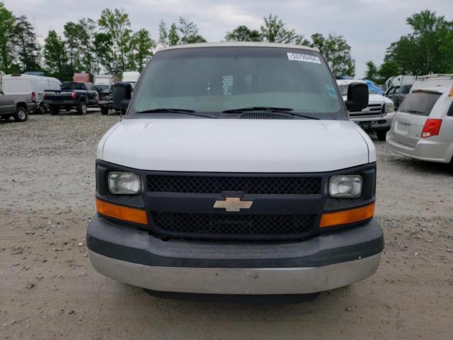 1GCWGFBA8B1105395 - 2011 CHEVROLET EXPRESS G2 WHITE photo 5