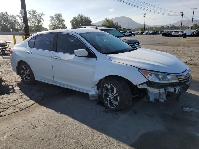 1HGCR2F35GA201057 - 2016 HONDA ACCORD LX WHITE photo 4