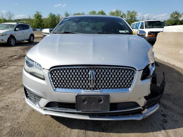 3LN6L5FC6HR612789 - 2017 LINCOLN MKZ RESERVE ვერცხლისფერი ფოტო 5