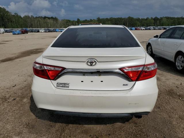 4T1BF1FK1GU226987 - 2016 TOYOTA CAMRY LE WHITE photo 6