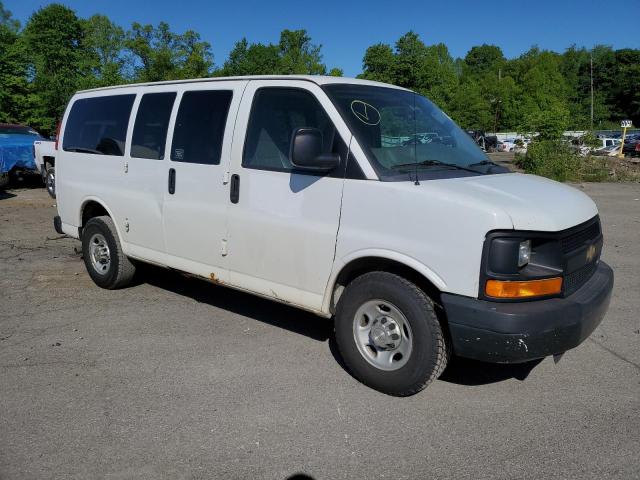 1GNZGXFF6F1153354 - 2015 CHEVROLET EXPRESS G3 LS WHITE photo 4